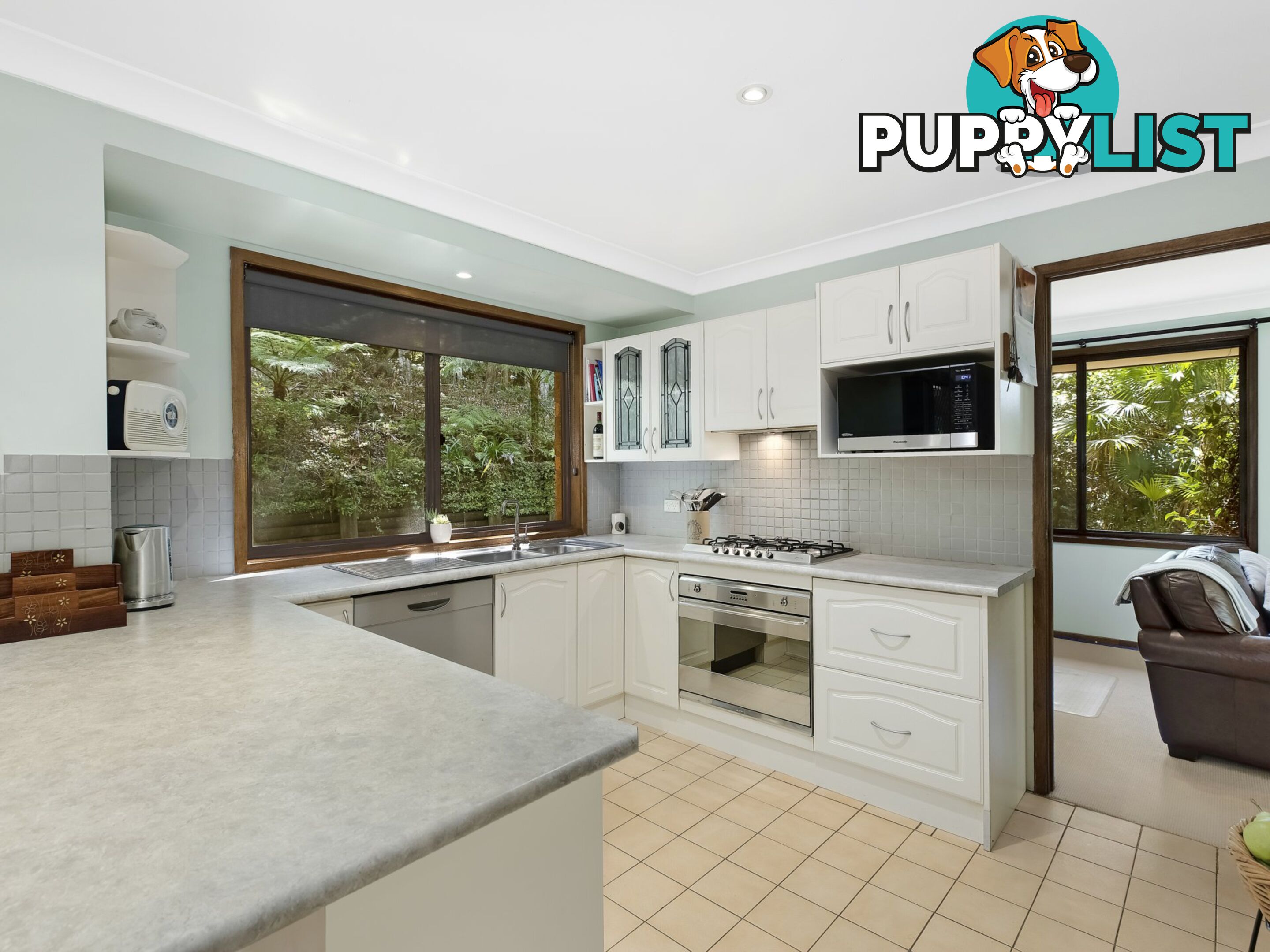 15E Paperbark Close WYOMING NSW 2250