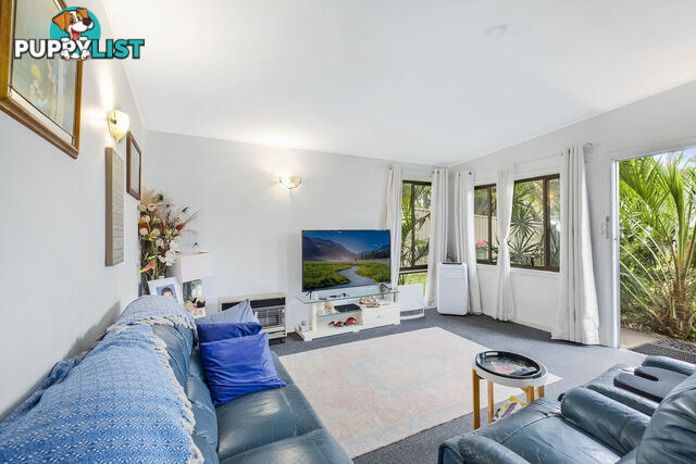 9 Ferndell Way BERKELEY VALE NSW 2261