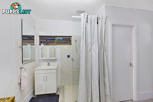 9 Ferndell Way BERKELEY VALE NSW 2261