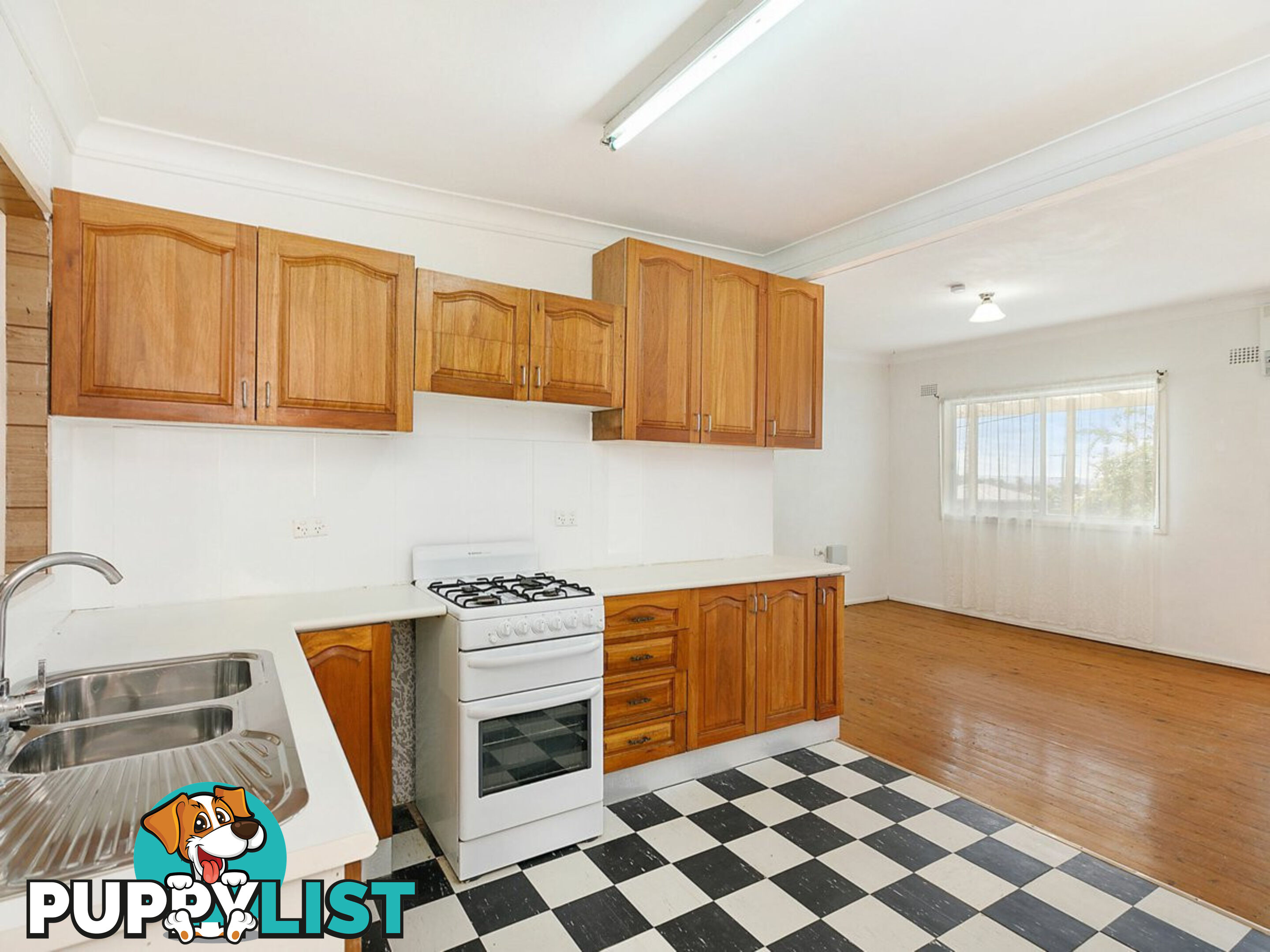 28 Torres Street KILLARNEY VALE NSW 2261