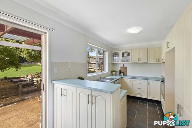 15 Pendant Pde KILLARNEY VALE NSW 2261