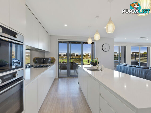 5 Sawgrass Crescent MAGENTA NSW 2261