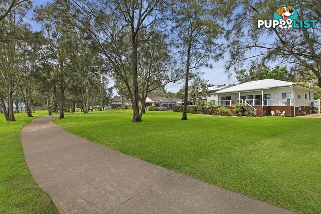 21 The Peninsula KILLARNEY VALE NSW 2261