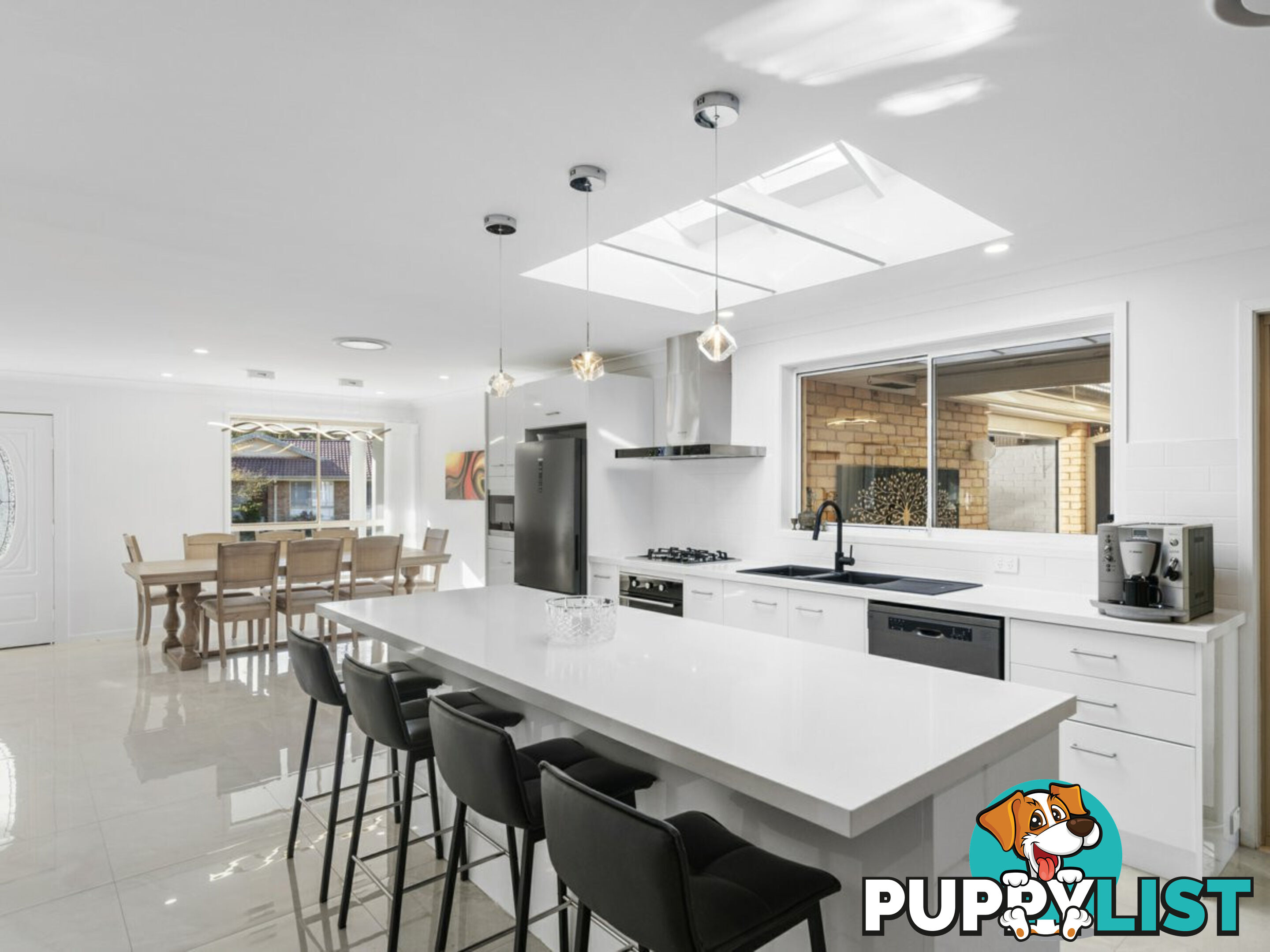 66 Molsten Avenue TUMBI UMBI NSW 2261