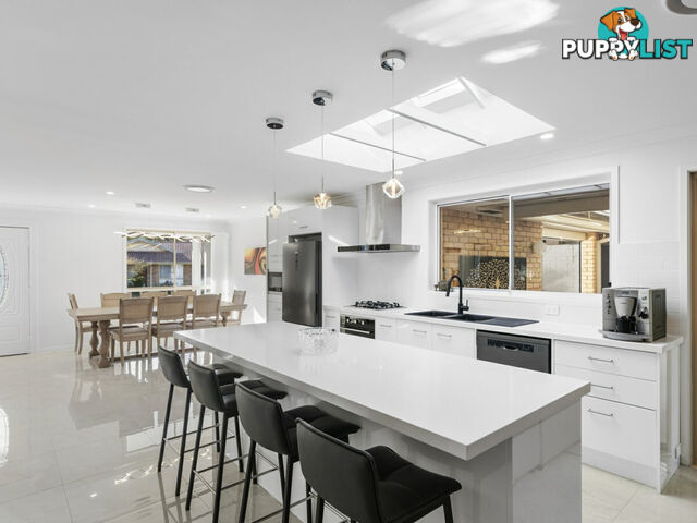 66 Molsten Avenue TUMBI UMBI NSW 2261