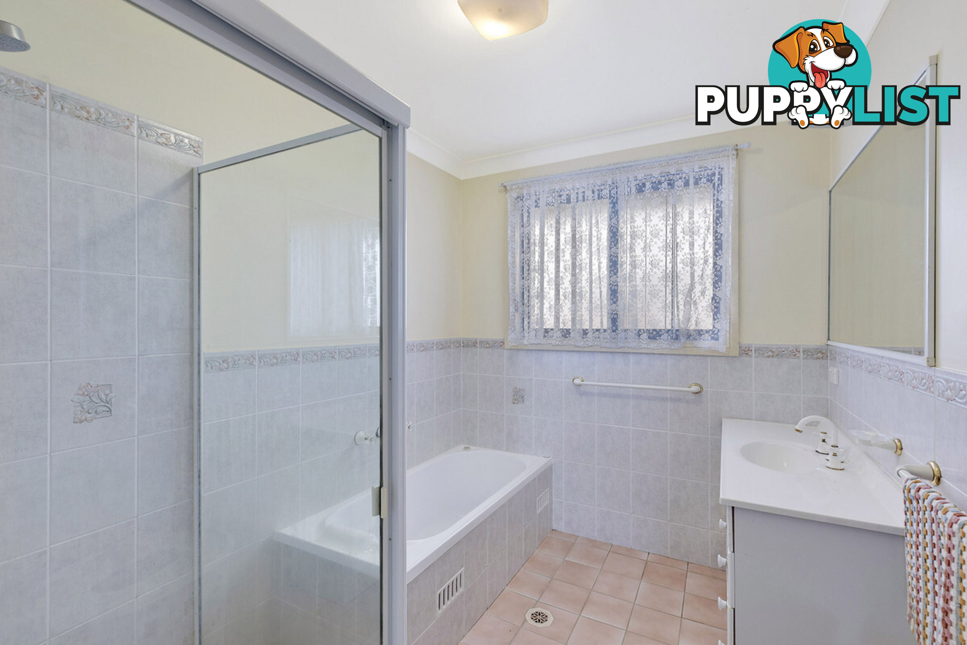 17 South Street KILLARNEY VALE NSW 2261