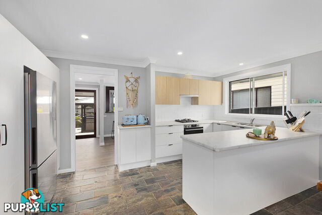 5 Ventura Avenue BATEAU BAY NSW 2261
