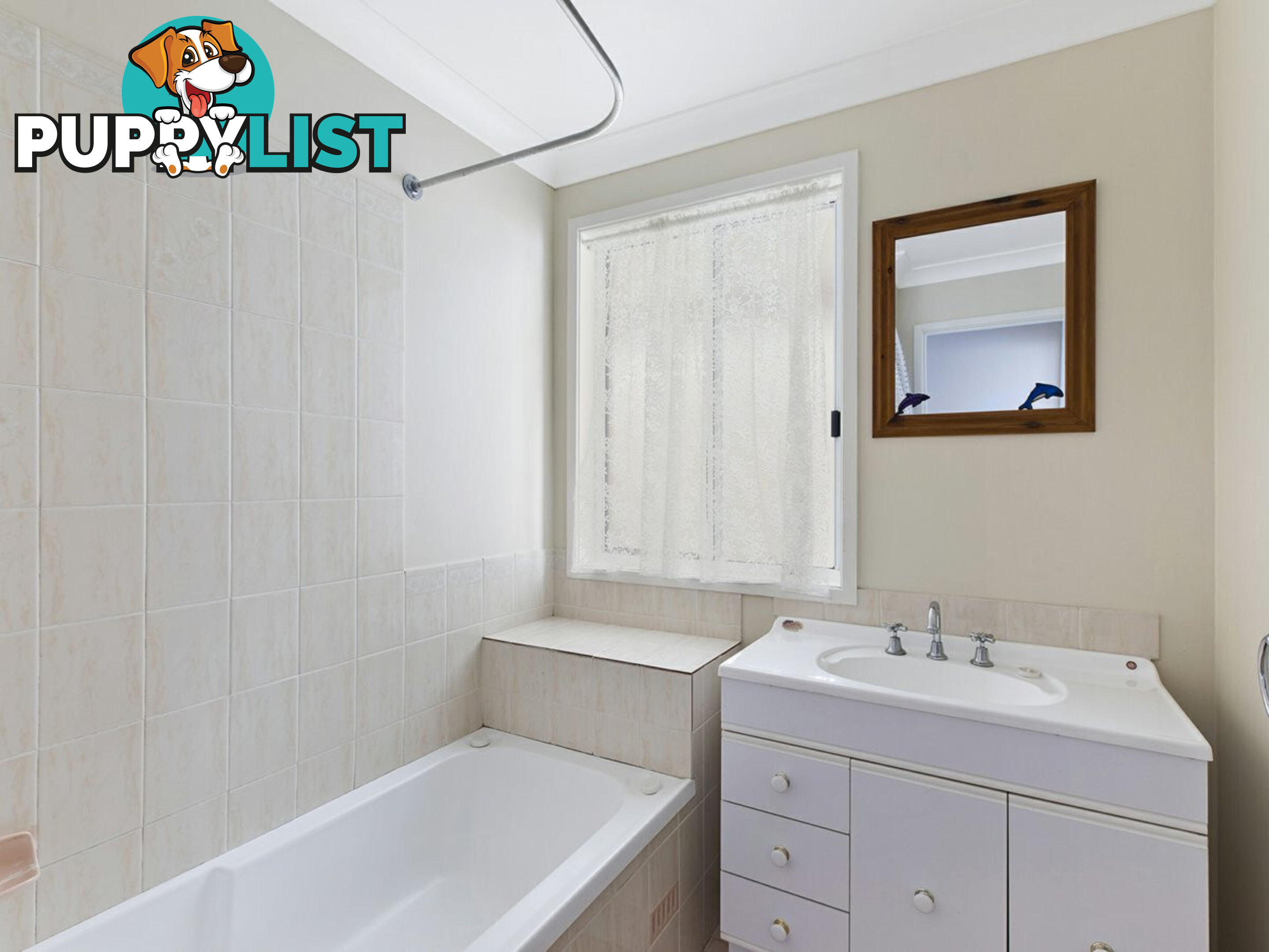 3 Lancaster Parade BATEAU BAY NSW 2261