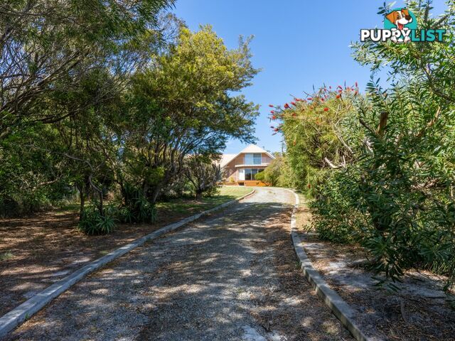 16 Pacific Drive BINALONG BAY TAS 7216