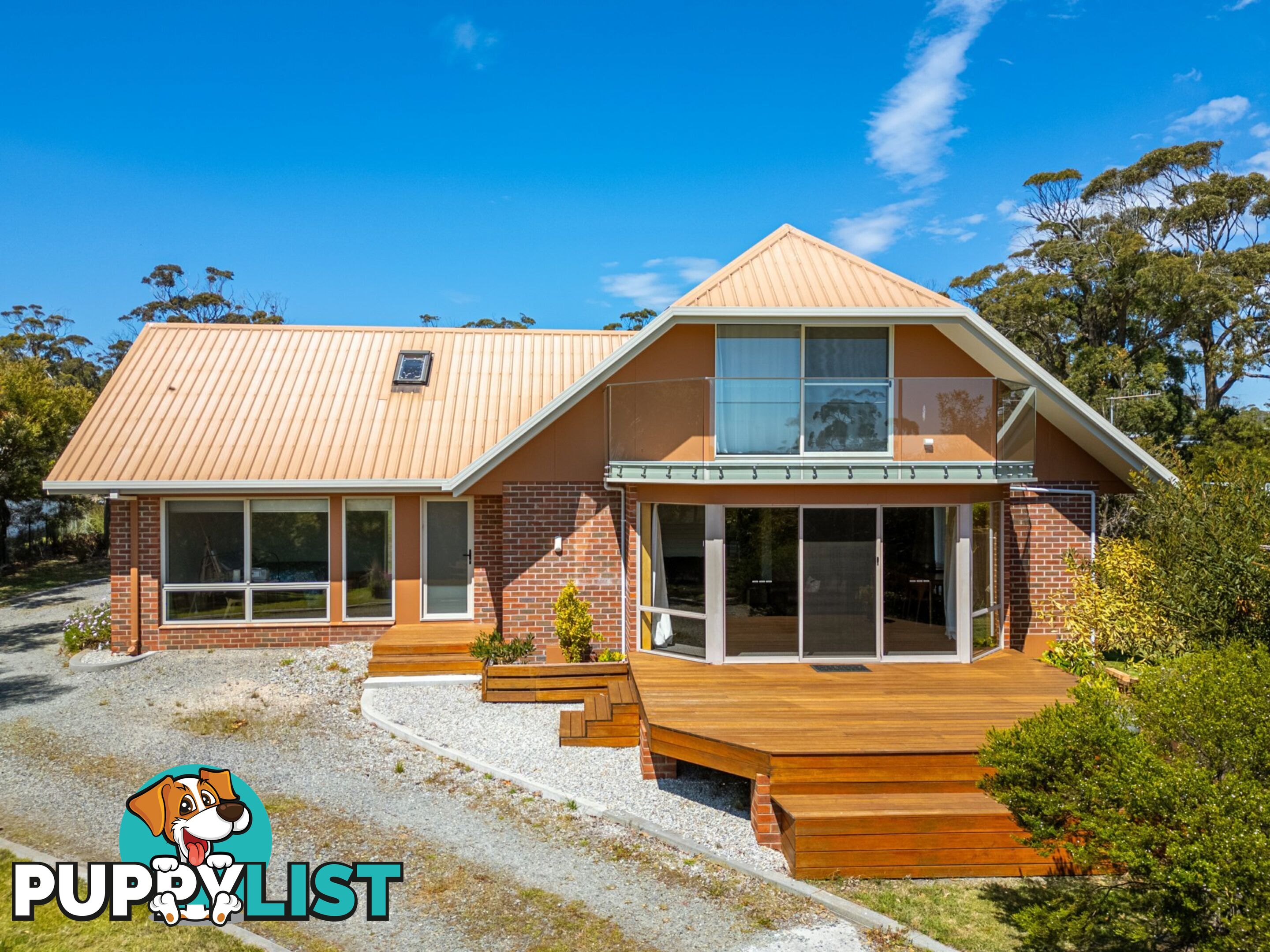 16 Pacific Drive BINALONG BAY TAS 7216