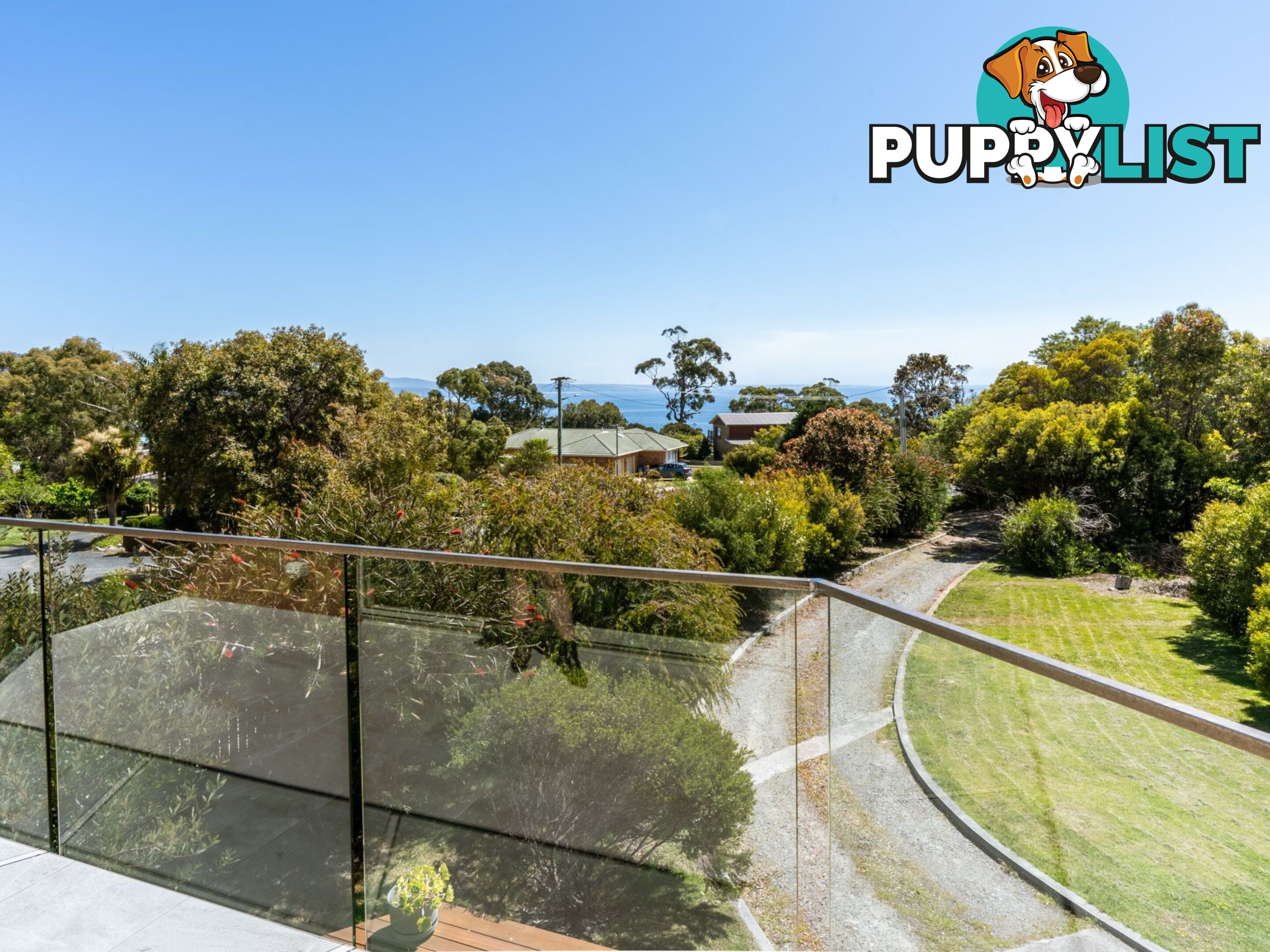 16 Pacific Drive BINALONG BAY TAS 7216