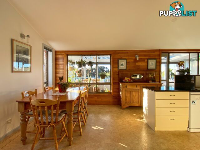 7 Cray Court BINALONG BAY TAS 7216