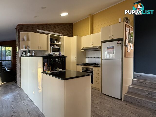 7 Cray Court BINALONG BAY TAS 7216