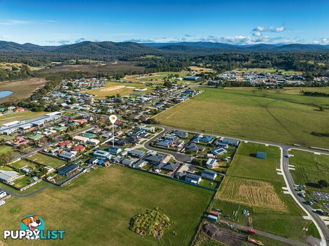 Unit 2/10 Stewart Court ST HELENS TAS 7216