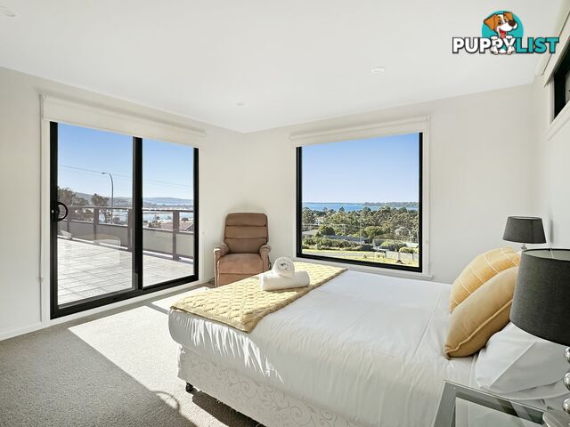 61 Lawry Heights ST HELENS TAS 7216