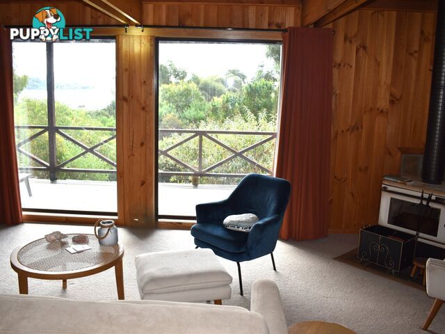 14 Coffey Drive BINALONG BAY TAS 7216