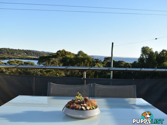106 Main Road BINALONG BAY TAS 7216