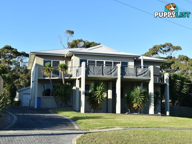 106 Main Road BINALONG BAY TAS 7216
