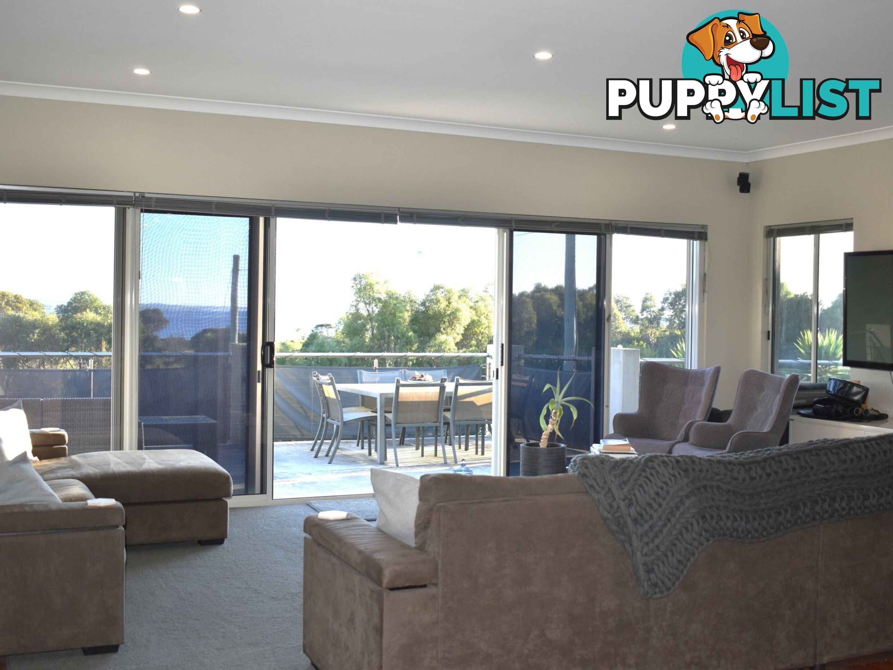 106 Main Road BINALONG BAY TAS 7216
