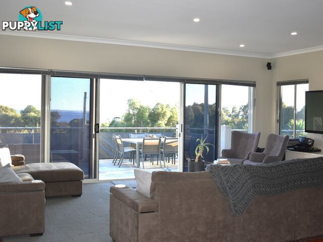 106 Main Road BINALONG BAY TAS 7216