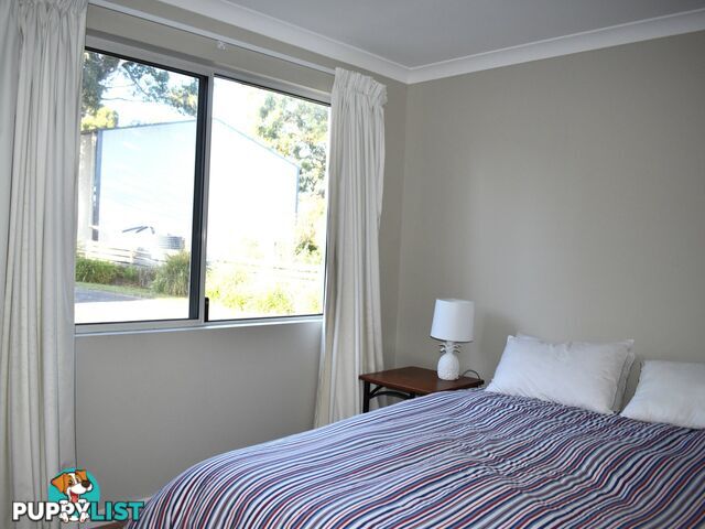 106 Main Road BINALONG BAY TAS 7216