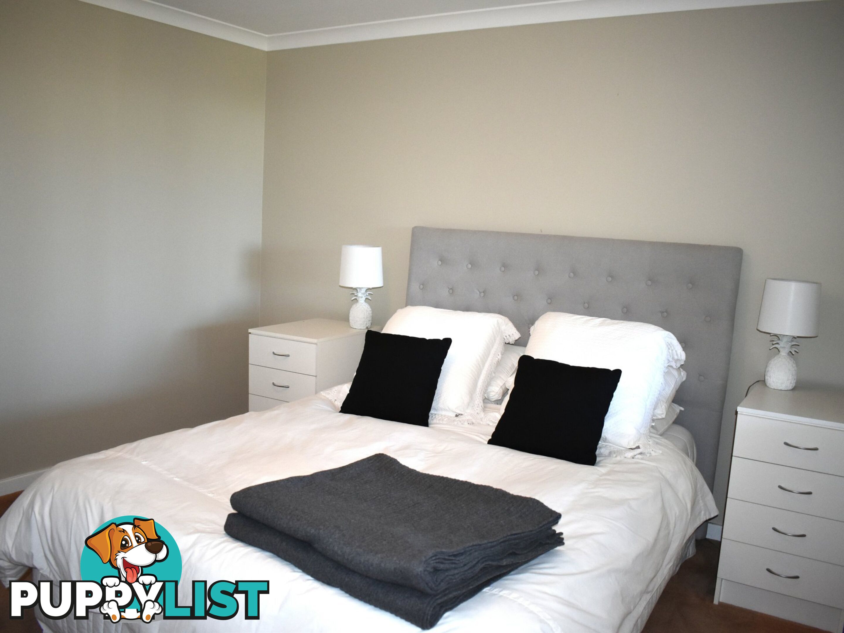 106 Main Road BINALONG BAY TAS 7216