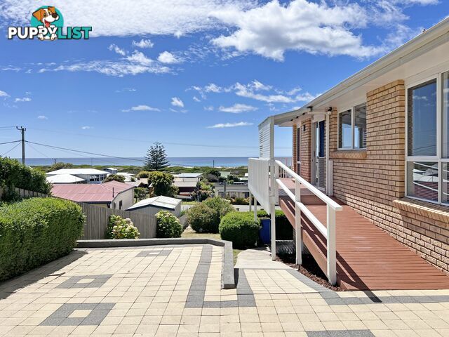 138 Scamander Avenue SCAMANDER TAS 7215