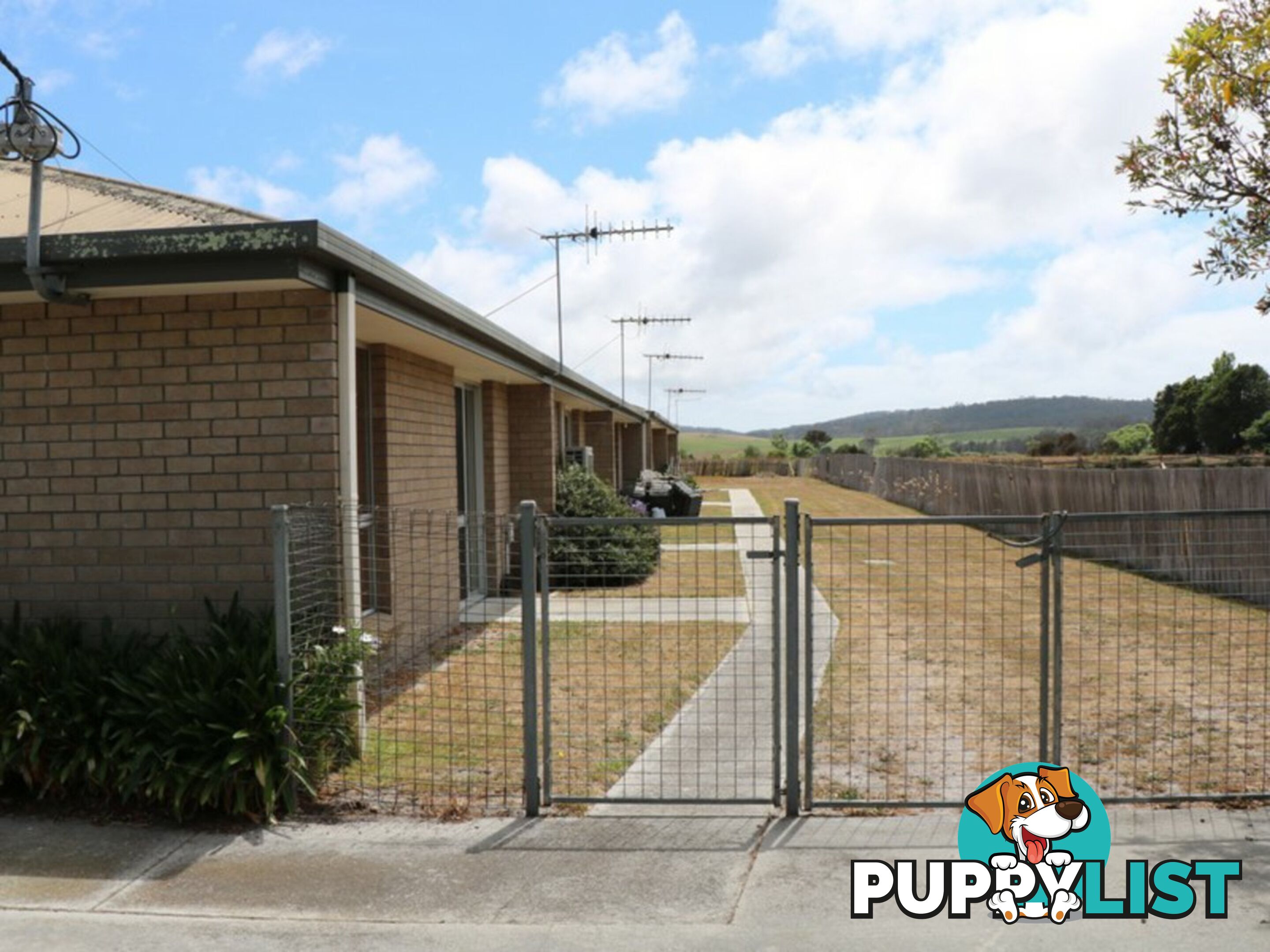 Unit 2/18 Tully Street ST HELENS TAS 7216