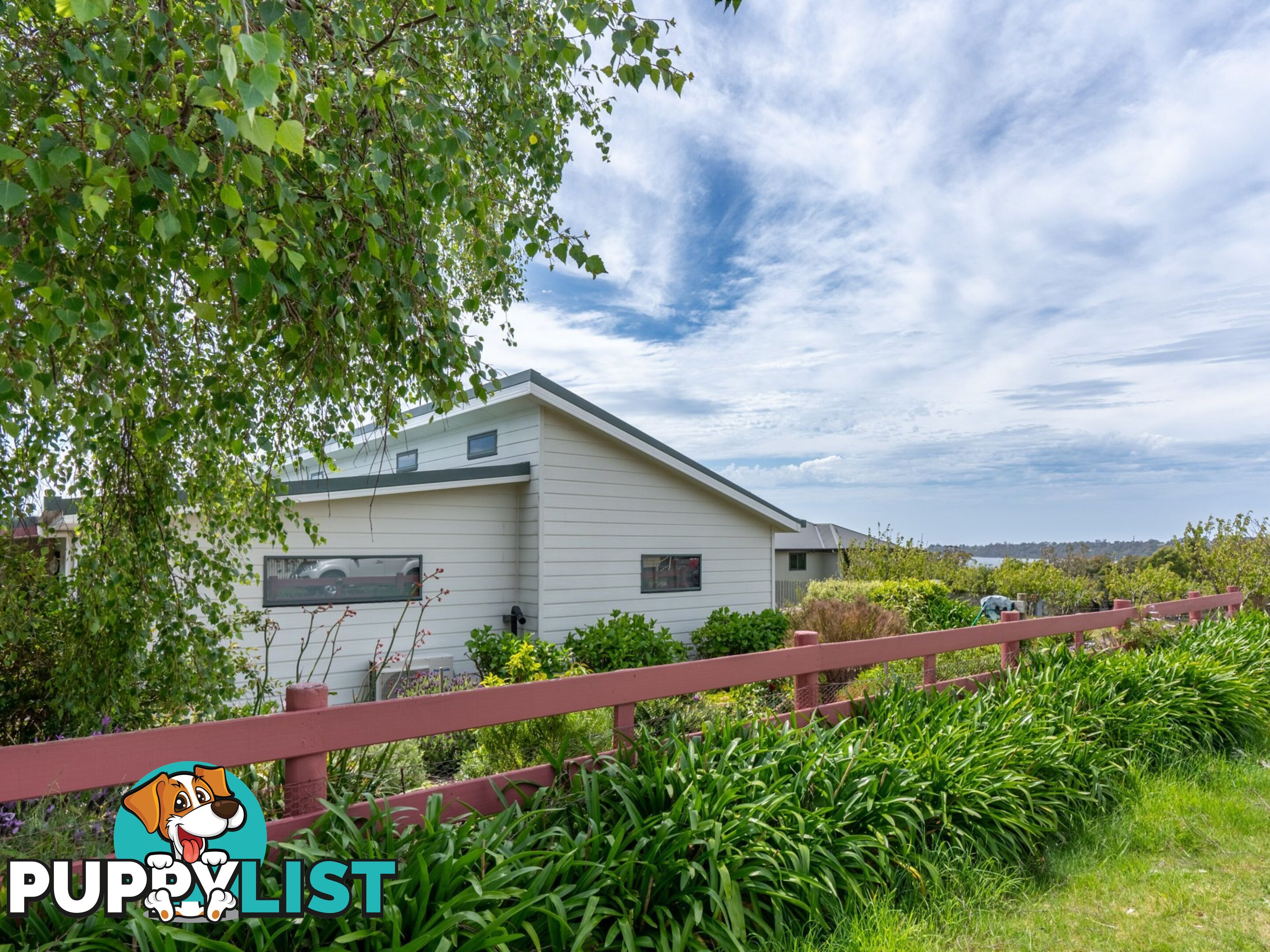 16 Bayvista Rise ST HELENS TAS 7216