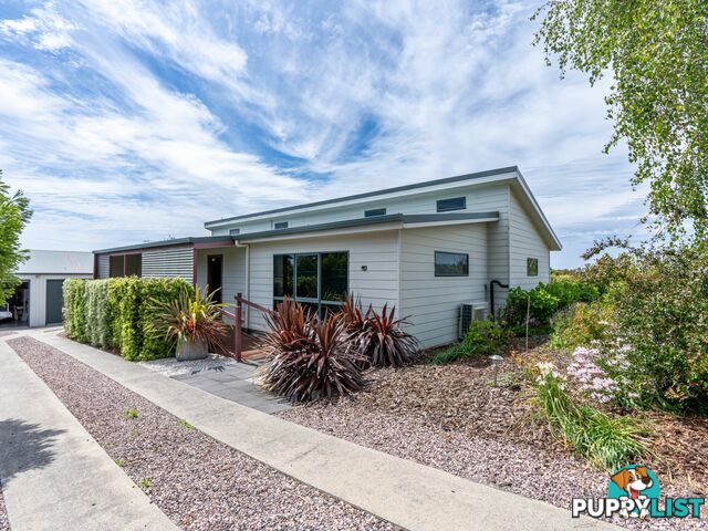 16 Bayvista Rise ST HELENS TAS 7216