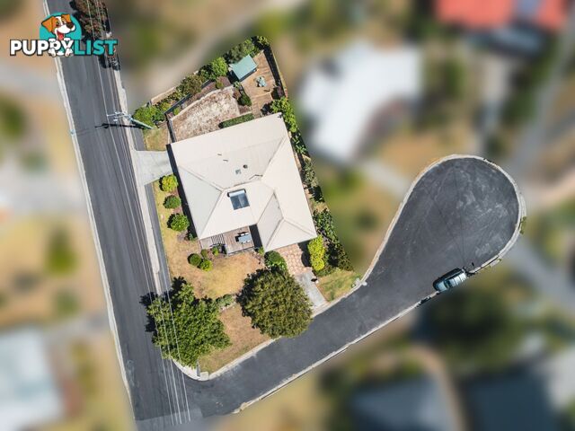 1 Doric Grove ST HELENS TAS 7216
