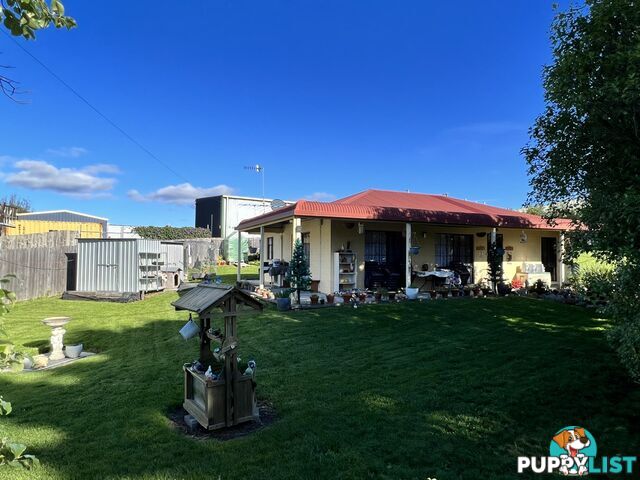 1 Lindsay Parade ST HELENS TAS 7216