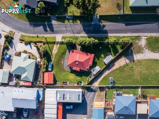 1 Lindsay Parade ST HELENS TAS 7216