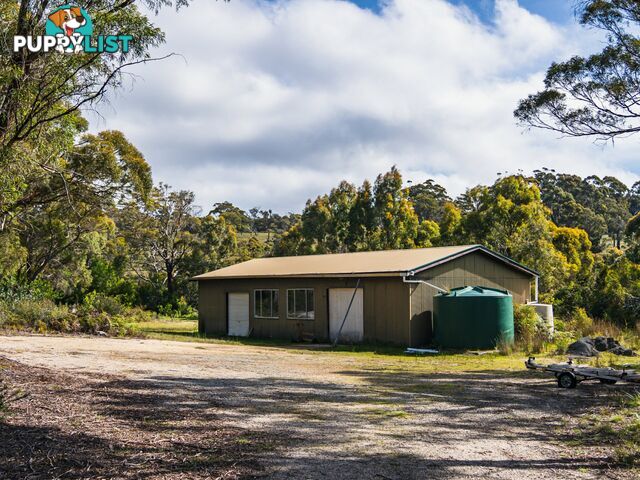 74 Gardens Road BINALONG BAY TAS 7216