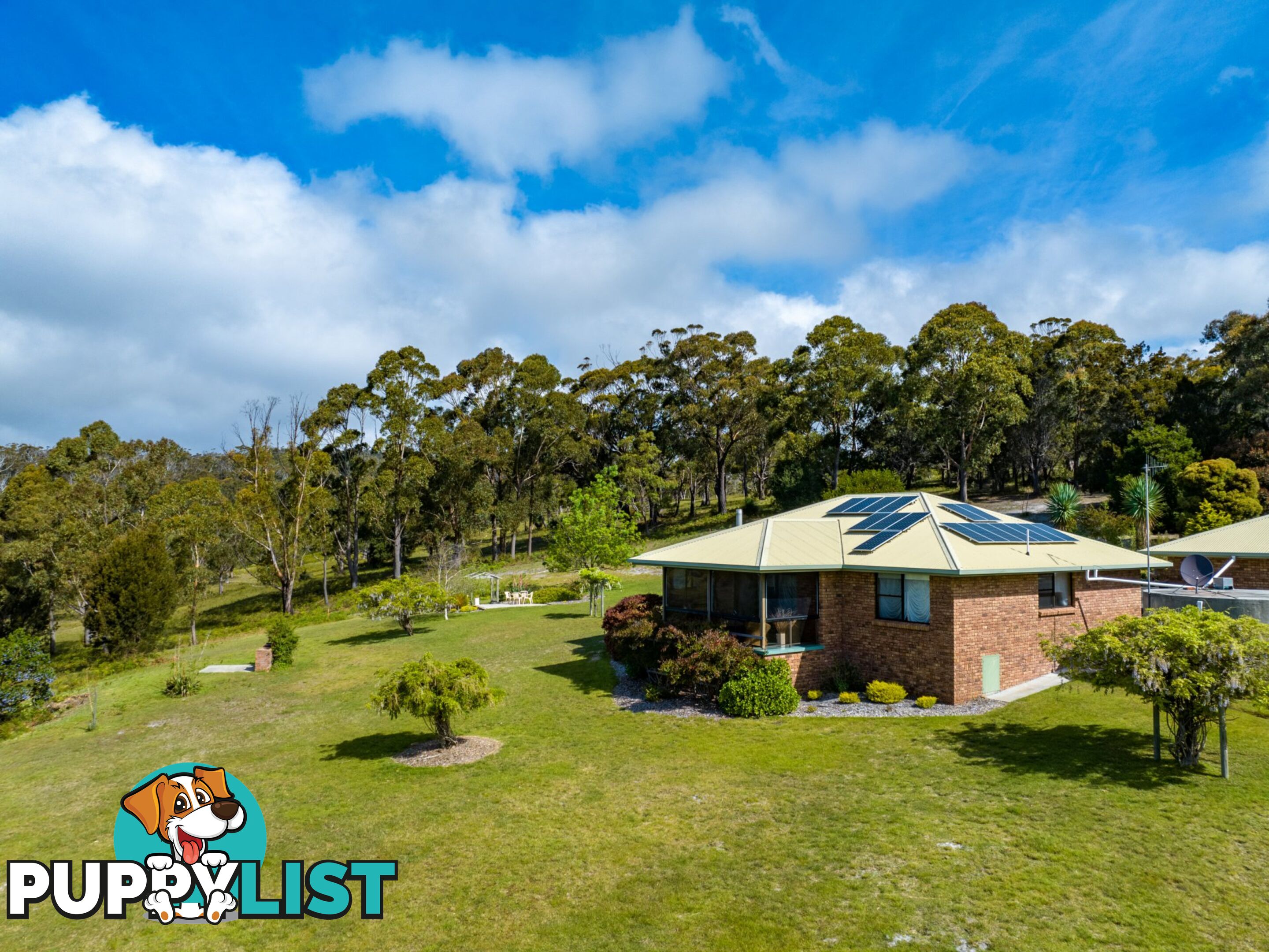 74 Gardens Road BINALONG BAY TAS 7216