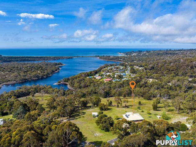 74 Gardens Road BINALONG BAY TAS 7216