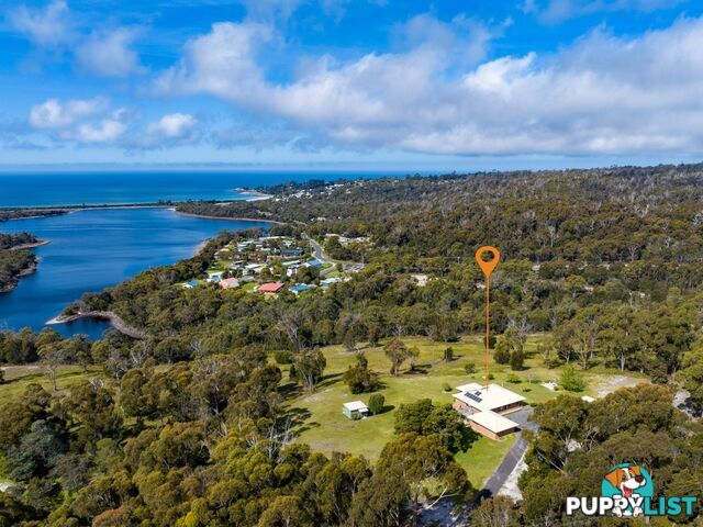 74 Gardens Road BINALONG BAY TAS 7216