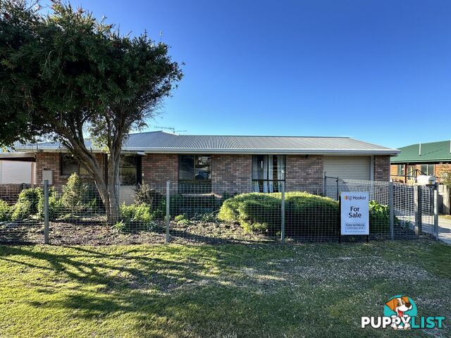 14 Charles Street BEAUMARIS TAS 7215