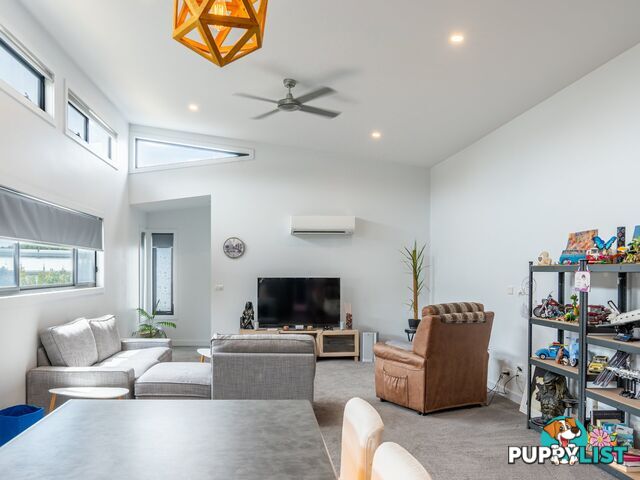 7 Oberon Place SCAMANDER TAS 7215