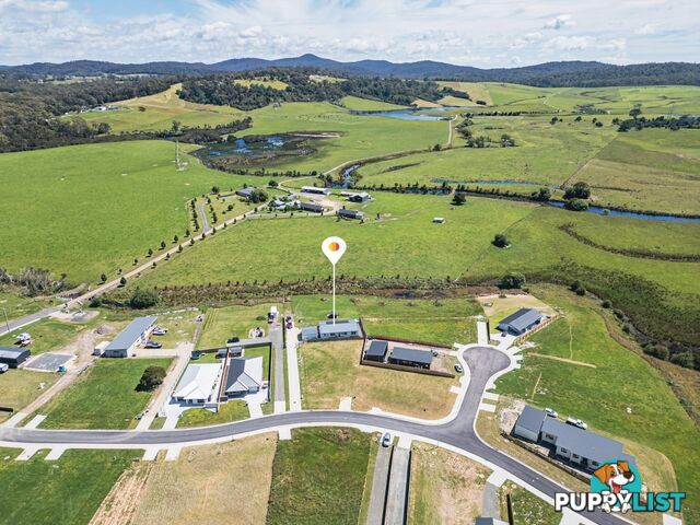 13 Annabel Drive ST HELENS TAS 7216