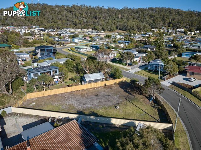 6 Beattie Avenue BICHENO TAS 7215