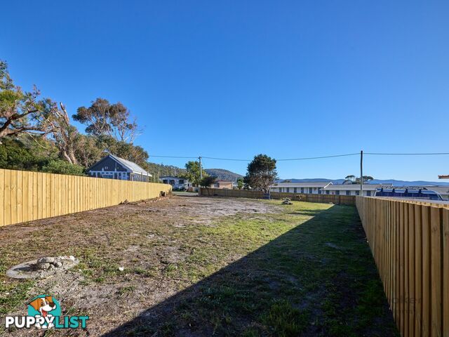 6 Beattie Avenue BICHENO TAS 7215