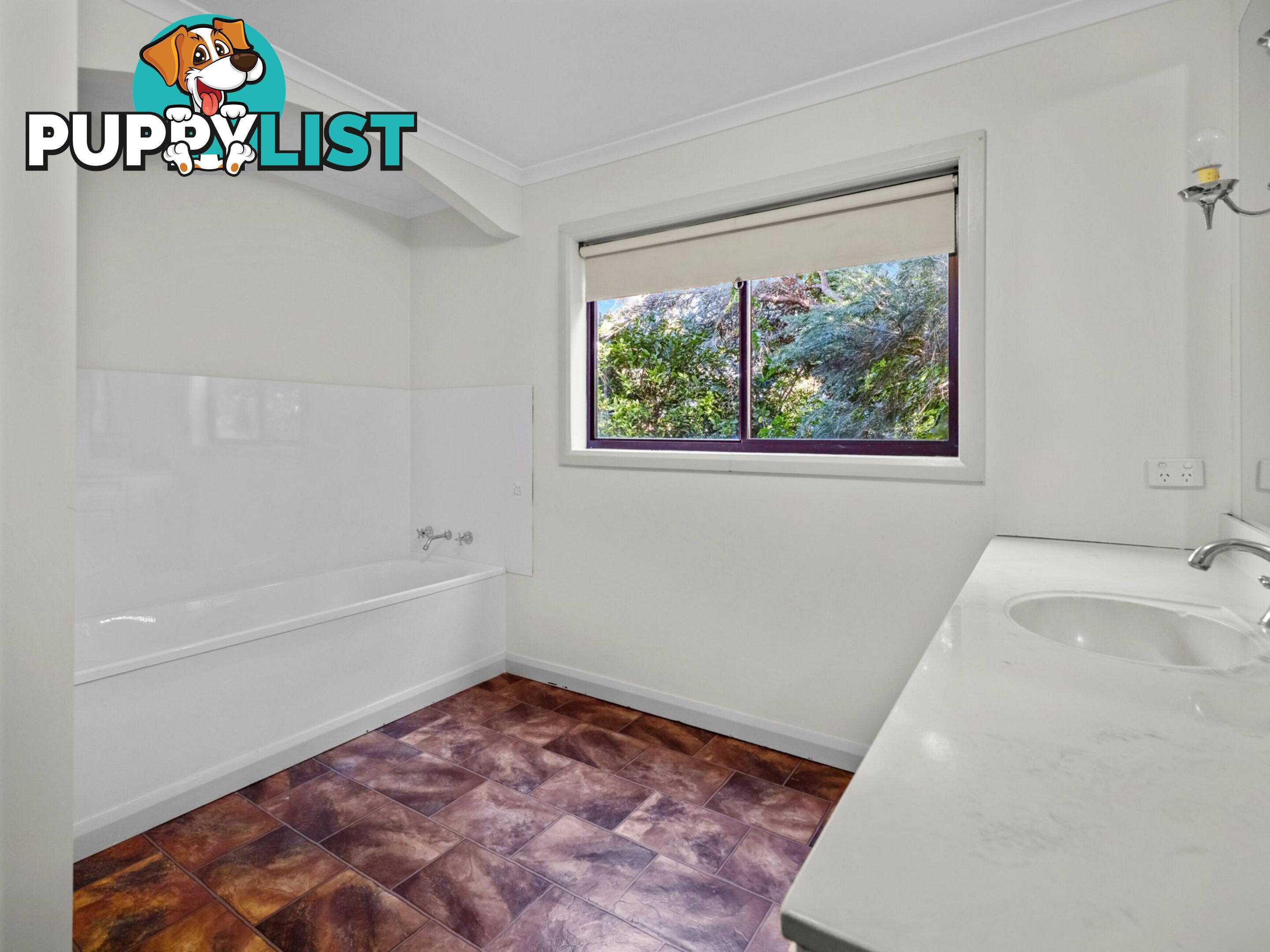 5 Esplanade East COLES BAY TAS 7215