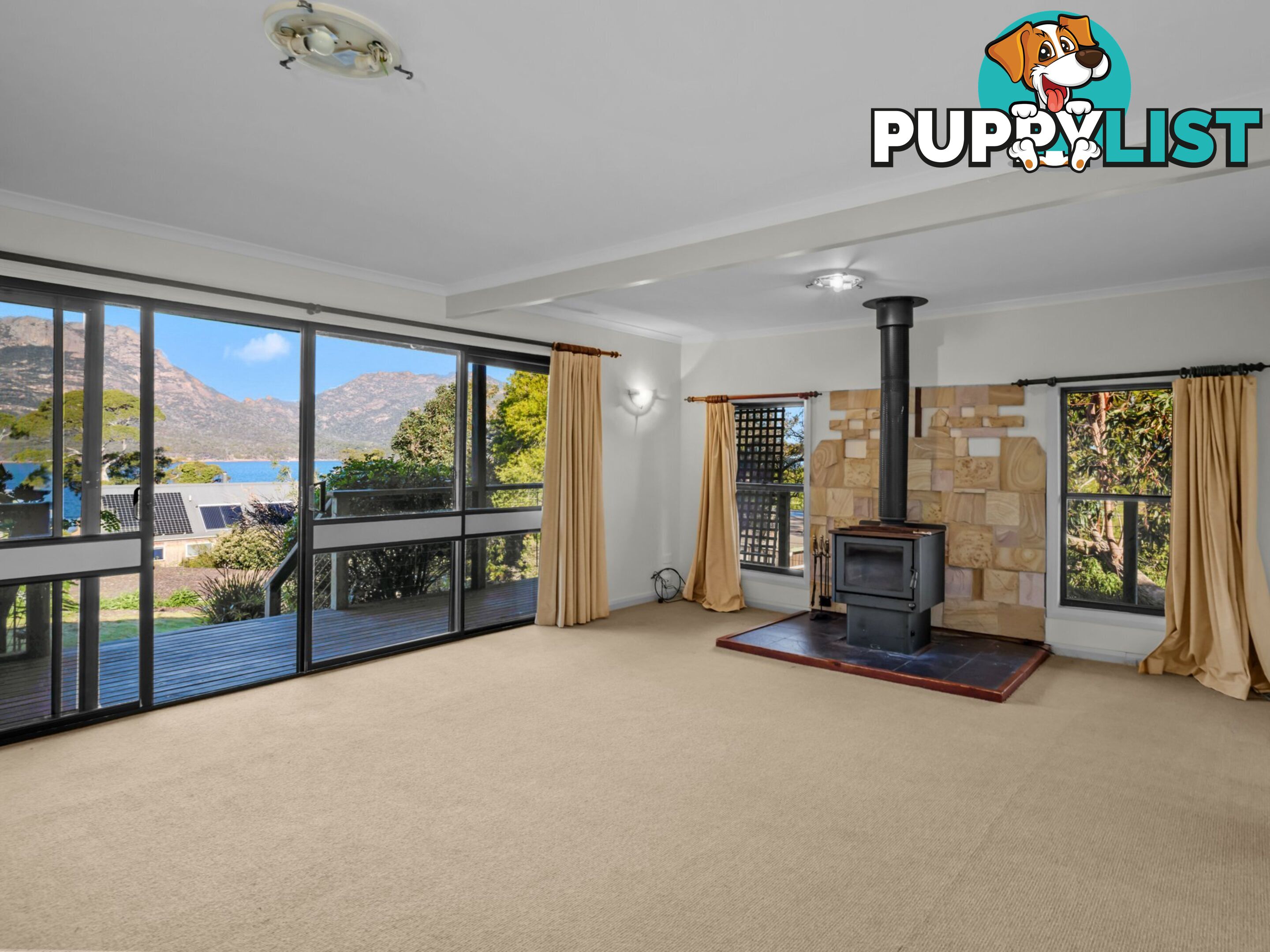 5 Esplanade East COLES BAY TAS 7215