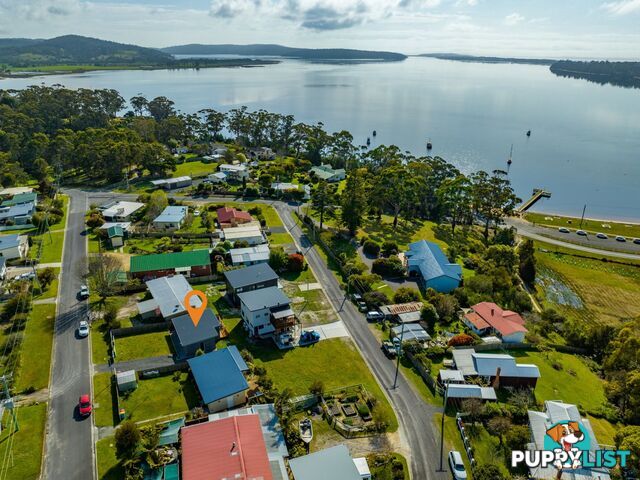 7 Halcyon Grove ST HELENS TAS 7216