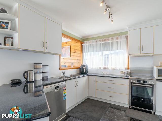 3 Iliad Grove ST HELENS TAS 7216