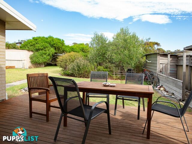 16 Scamander Avenue SCAMANDER TAS 7215