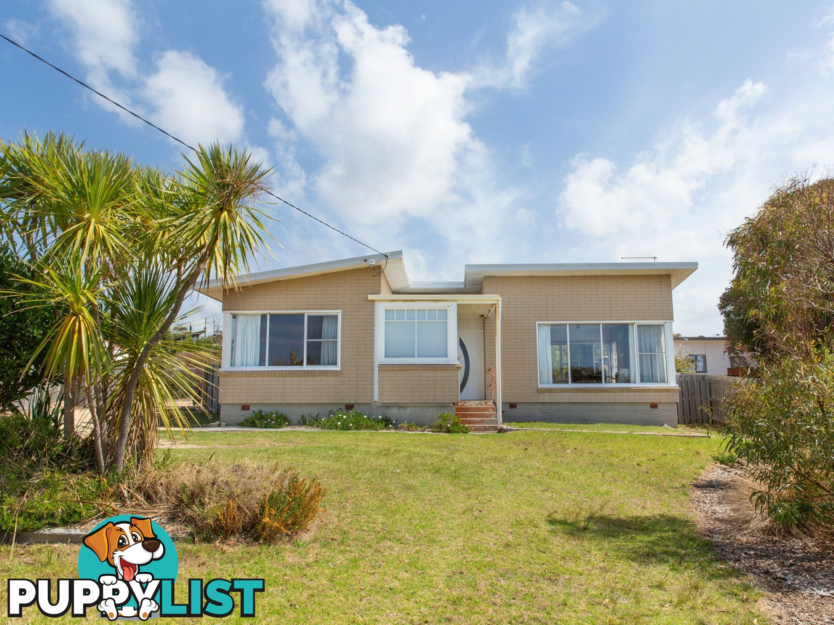 16 Scamander Avenue SCAMANDER TAS 7215