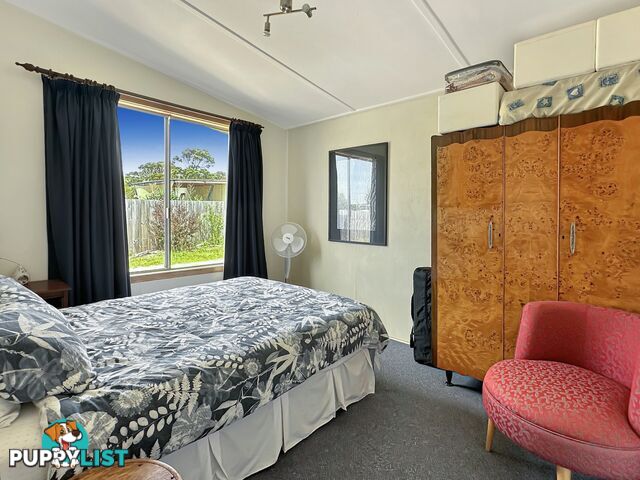 16 Scamander Avenue SCAMANDER TAS 7215