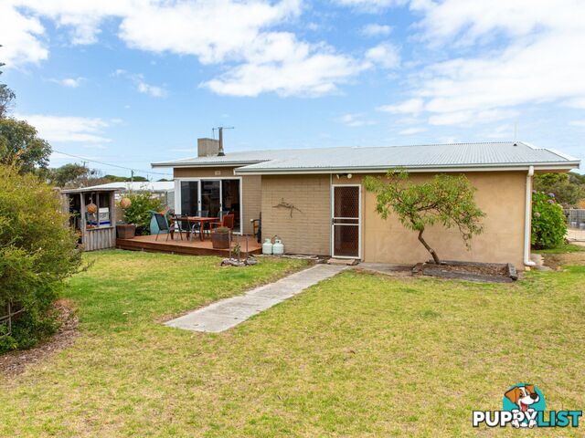 16 Scamander Avenue SCAMANDER TAS 7215